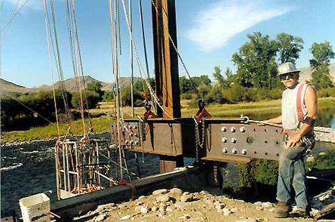 Carroll Vogel mugging for the camera too, but without the snazzy orange hard hat.