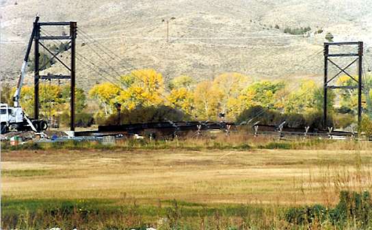 Meriwether Bridge under construction.