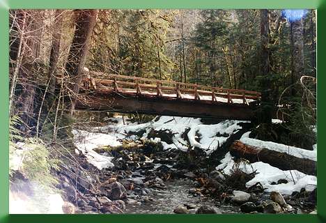 Blum Creek Bridge in winter.